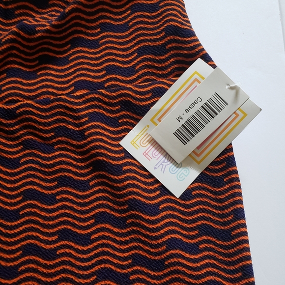 LuLaRoe Cassie Pencil Skirt - Picture 2 of 4
